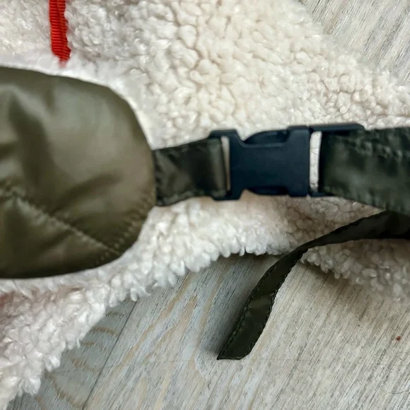 Moschino fur hat - Picture 4 of 6